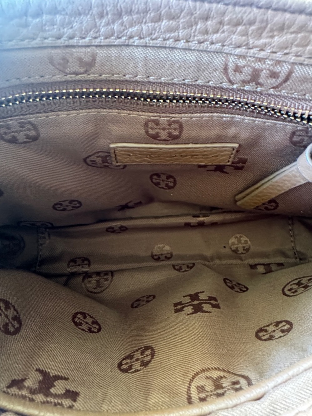 Tory Burch Tan Leather Whipstitch Crossbody with Gold Chain - Picture 11 of 15